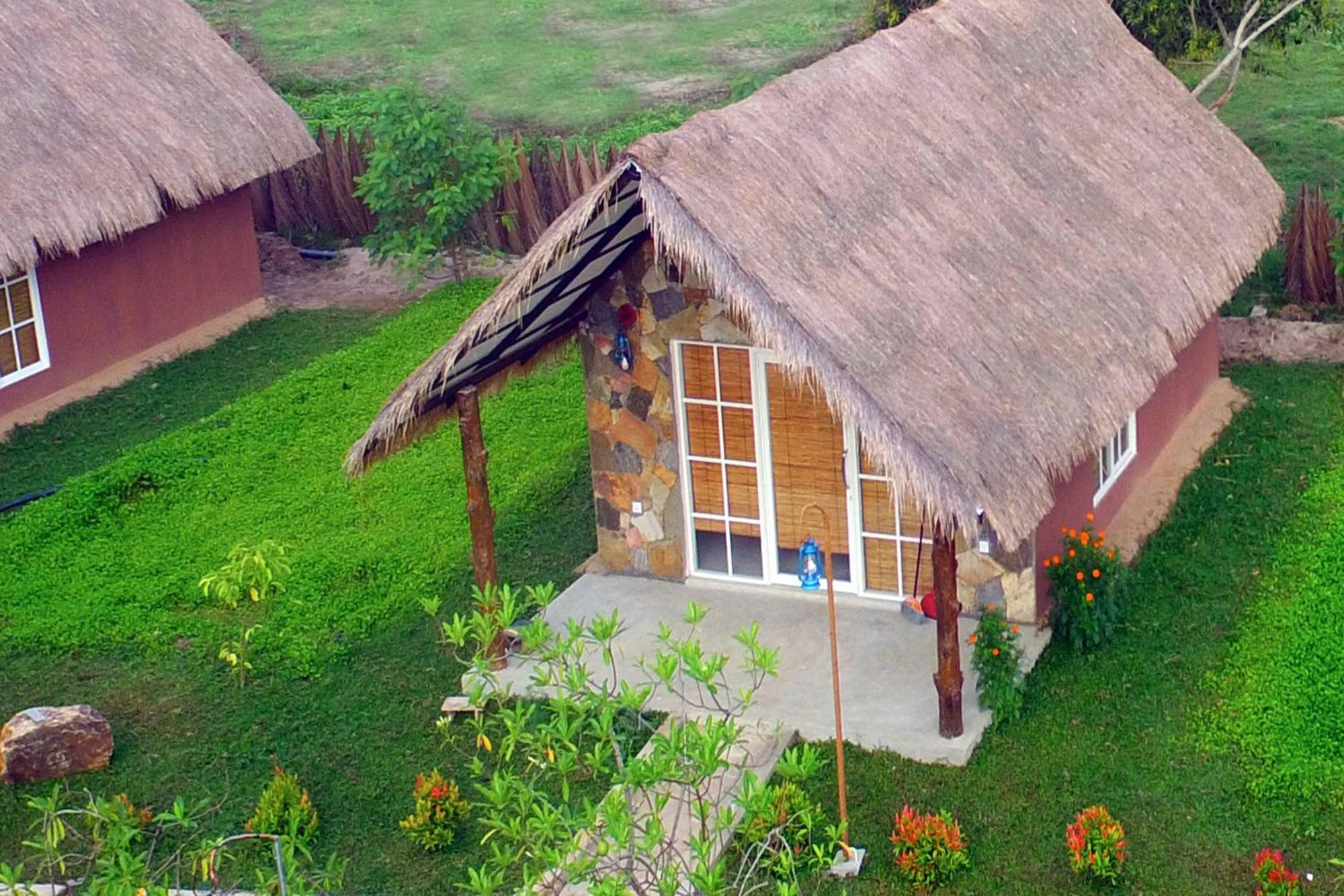Coco Village Hotel ชิลอว์ ภายนอก รูปภาพ