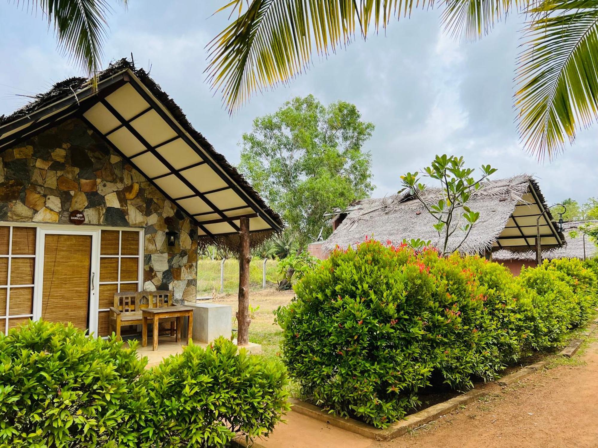 Coco Village Hotel ชิลอว์ ภายนอก รูปภาพ