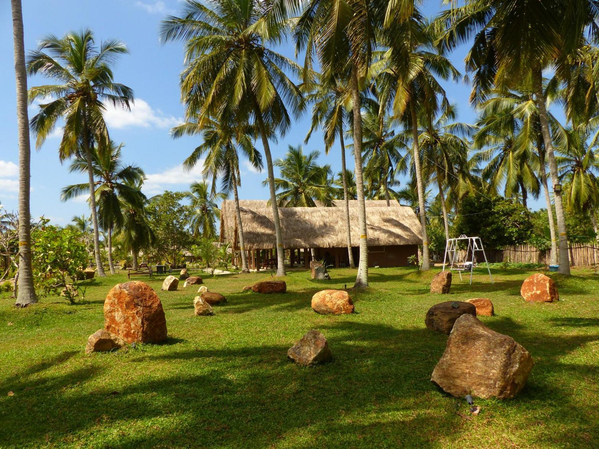 Coco Village Hotel ชิลอว์ ภายนอก รูปภาพ